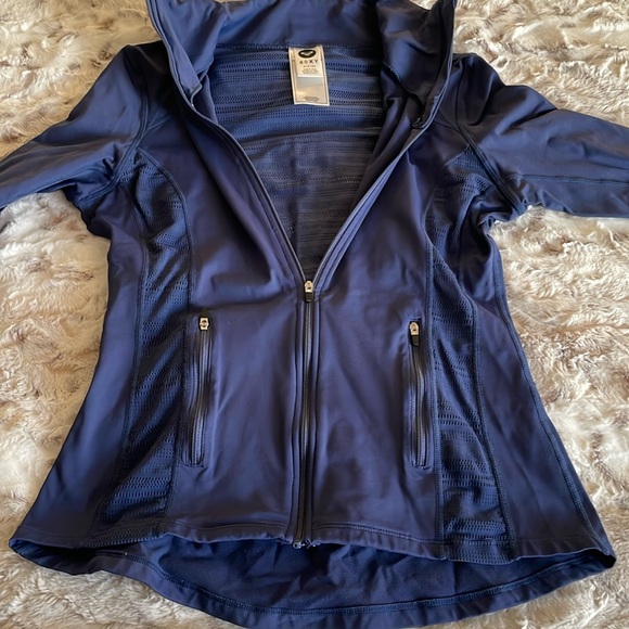 Roxy Zip up jacket Size Small. - Picture 4 of 8